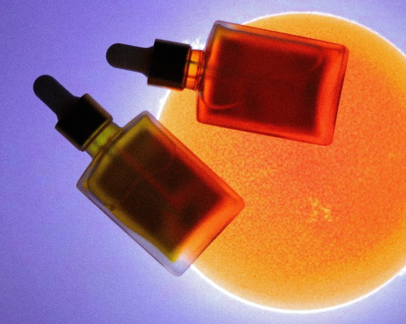 drops of cold-pressed and raw plant oils