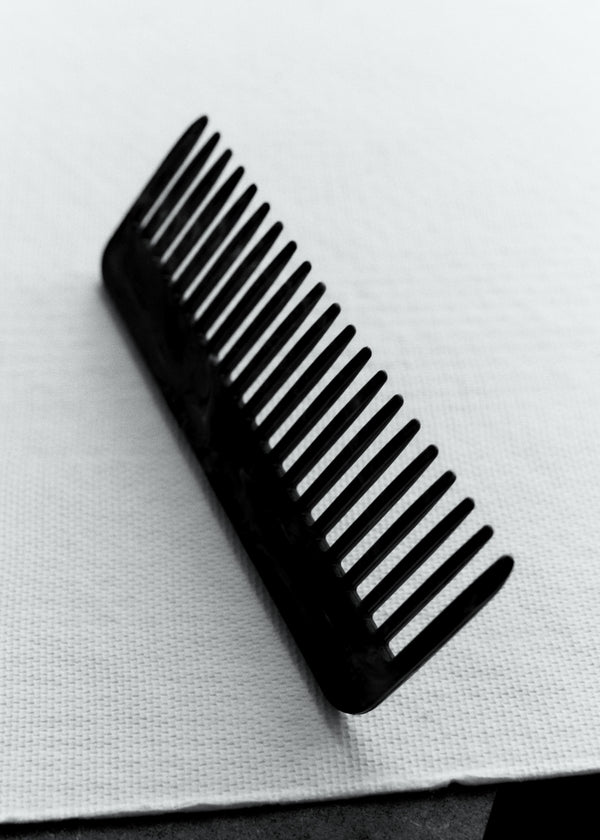RE=COMB MELTED