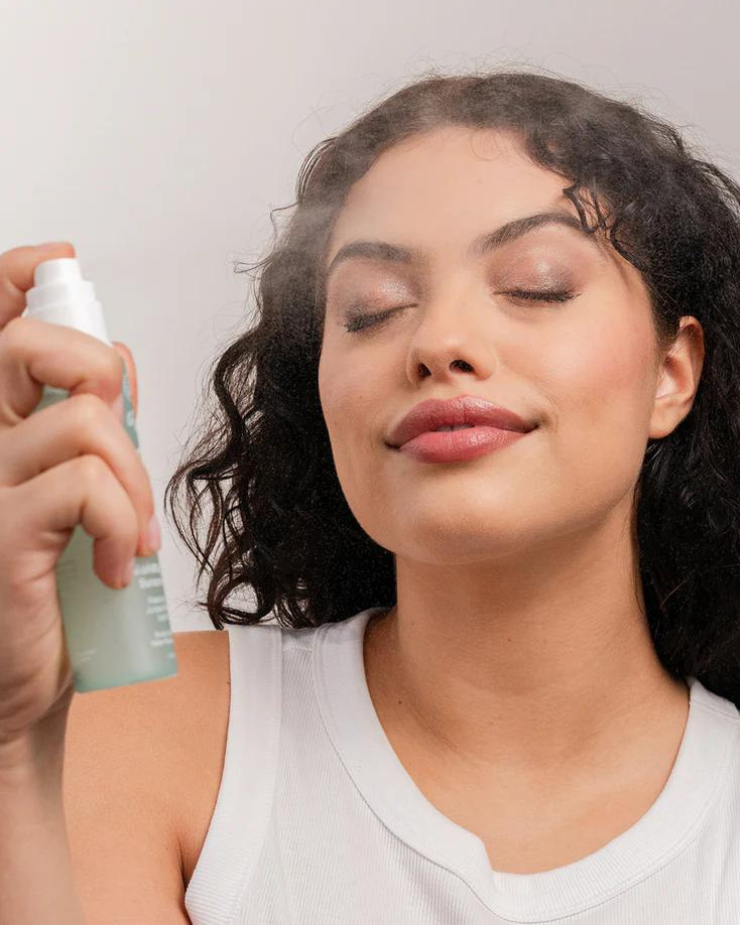 Coola Makeup Setting Spray Organic Sunscreen SPF 30