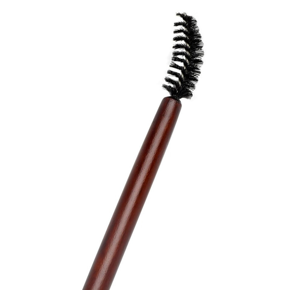 la-bouche-rouge-eyebrow-brush