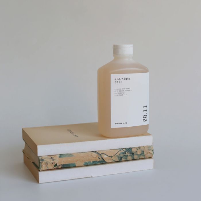 midnight 00.00 SHOWER GEL 00.11